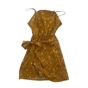 Small yellow floral dress